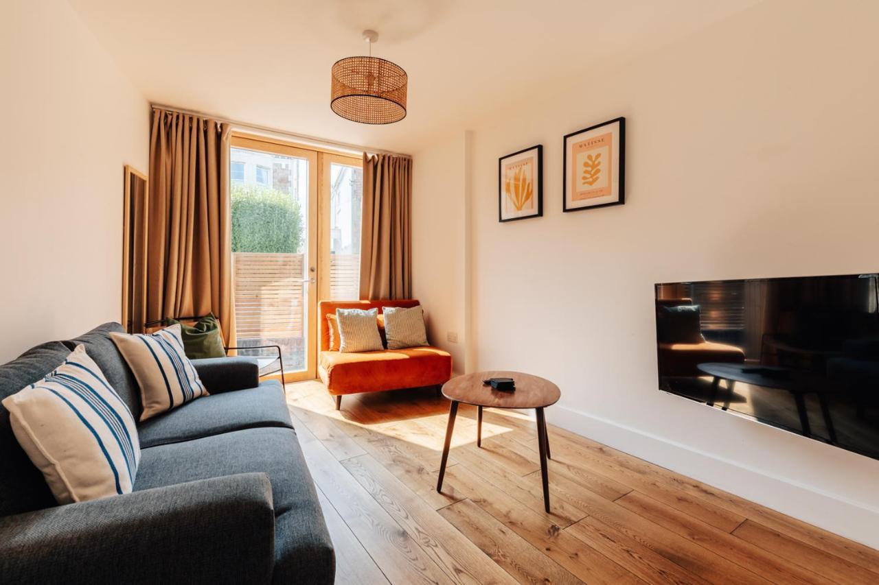 Redland Stay In Bespoke Home 2 Of 2 Bristol Exterior foto
